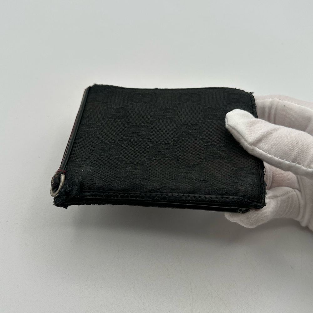 Gucci Bi Fold Wallet - Picture 2 of 15